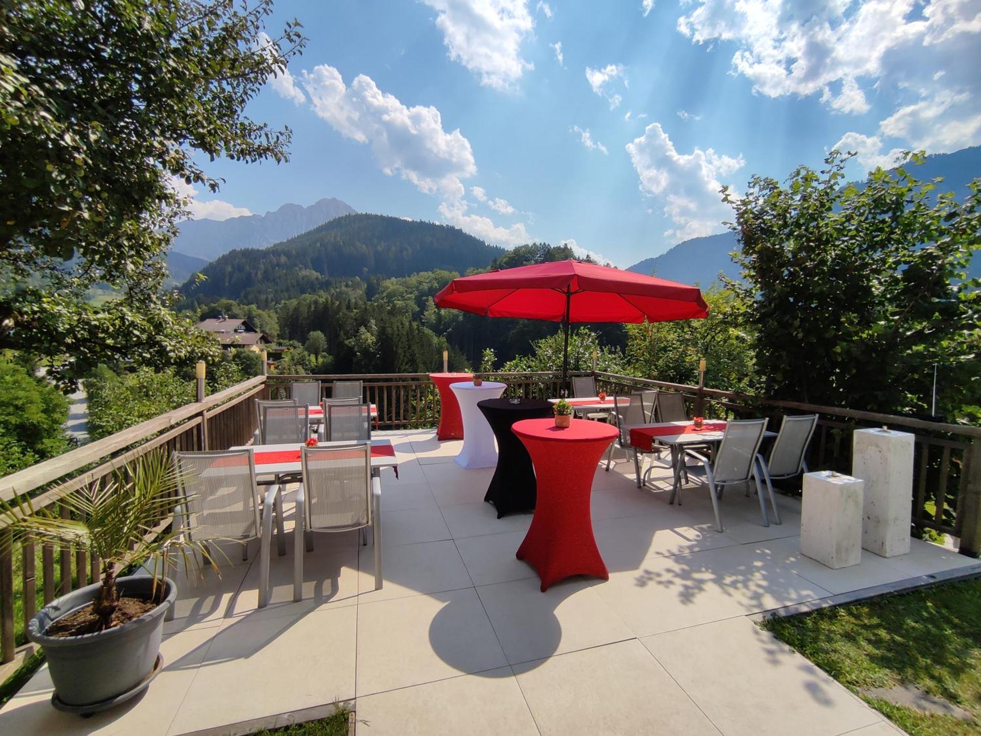 Landhaus Seebacher ชปิทัล อัม เพิร์ม ภายนอก รูปภาพ